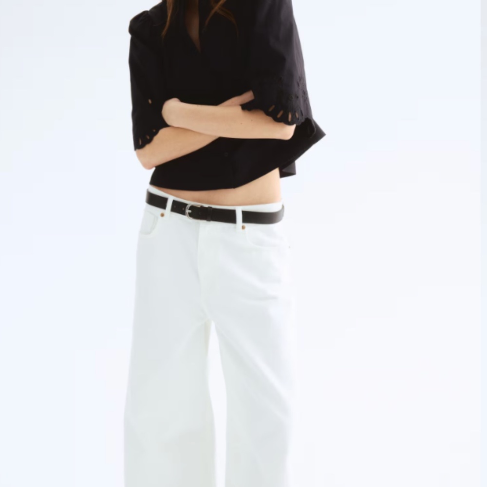 NWOT H&M BLACK COTTON BUTTON DOWN BLOUSE W/ EYELET SLEEVES - Picture 3 of 3